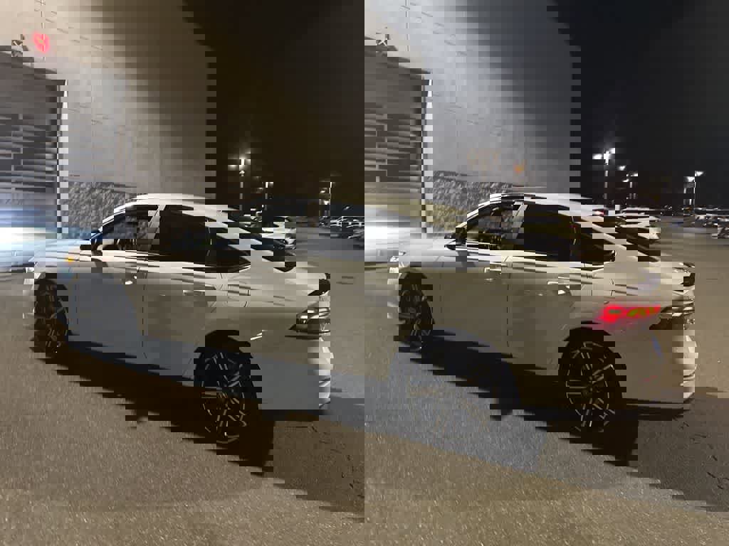 Used 2025 Honda Accord Sport image 19