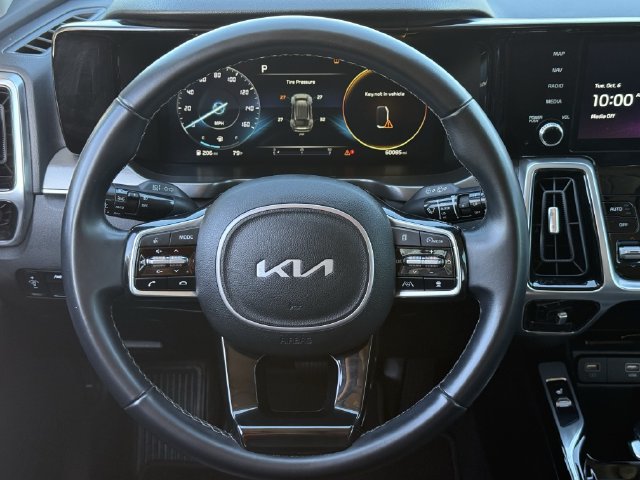 Used 2023 Kia Sorento SX FWD image 12