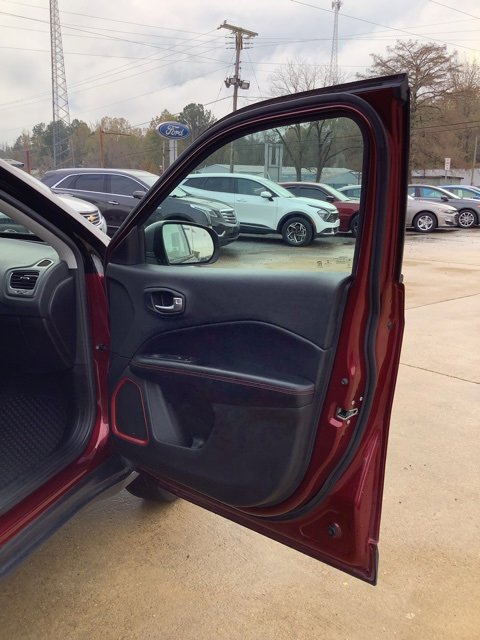 Used 2021 Jeep Compass Trailhawk image 27