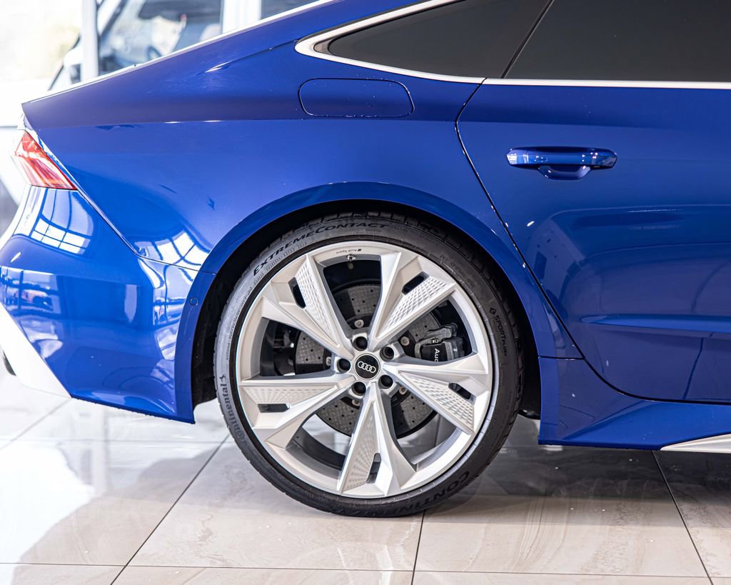 Used 2022 Audi RS 7 Sportback w/ RS 7 Executive Package image 11
