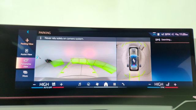 Used 2025 BMW i5 xDrive40 image 46