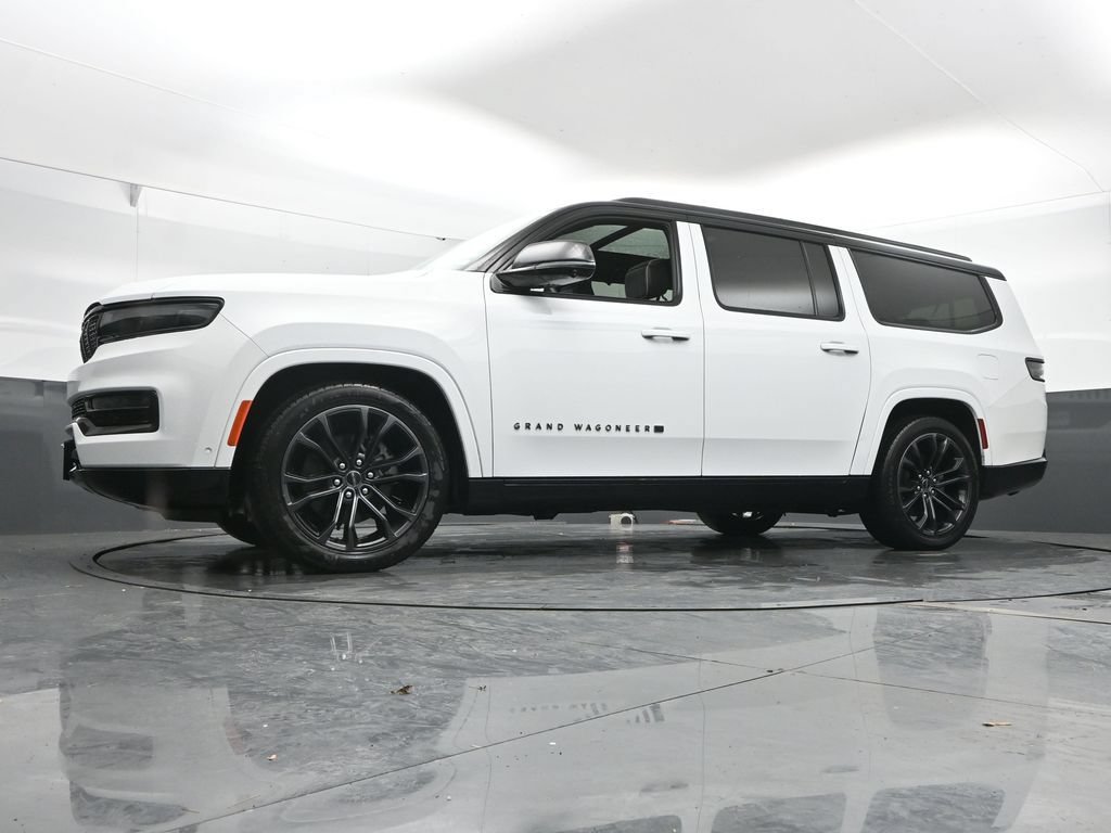 Used 2024 Jeep Grand Wagoneer L Series II w/ Quick Order Packagew 28T AWD/4WD image 45