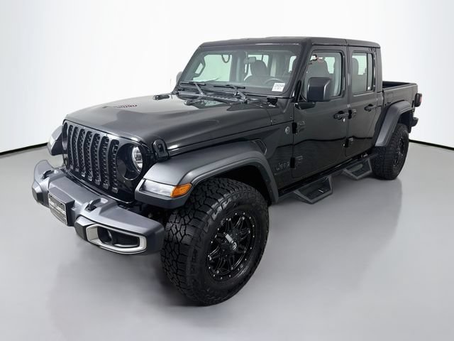 Used 2023 Jeep Gladiator Sport AWD/4WD image 3
