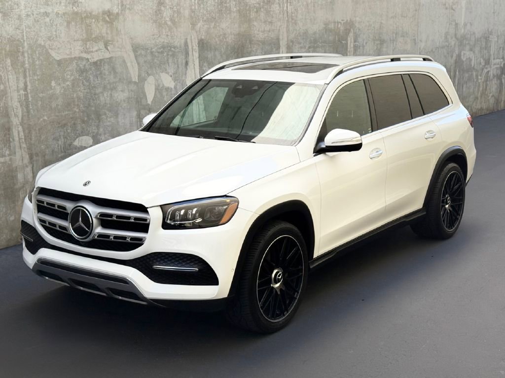 Used 2021 Mercedes-Benz GLS 450 4MATIC image 2
