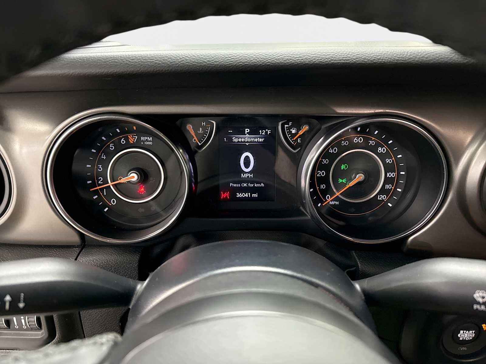 Used 2022 Jeep Gladiator Sport image 10