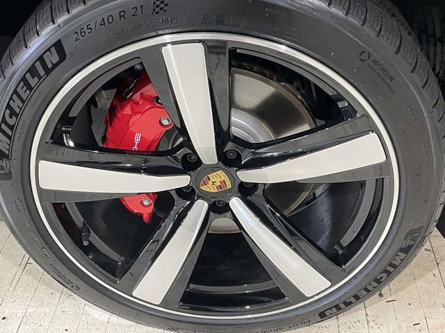 New 2026 Porsche Macan S image 14