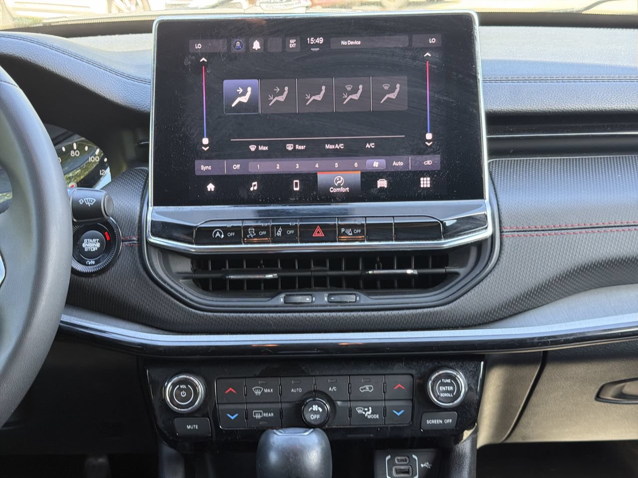 Used 2024 Jeep Compass Trailhawk AWD/4WD image 18