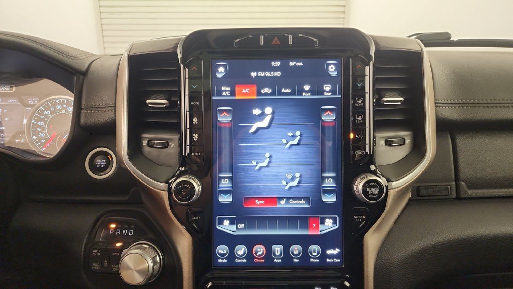 Used 2020 RAM 1500 Laramie AWD/4WD image 17
