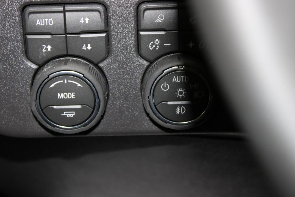 New 2026 Chevrolet Silverado 1500 ZR2 image 44