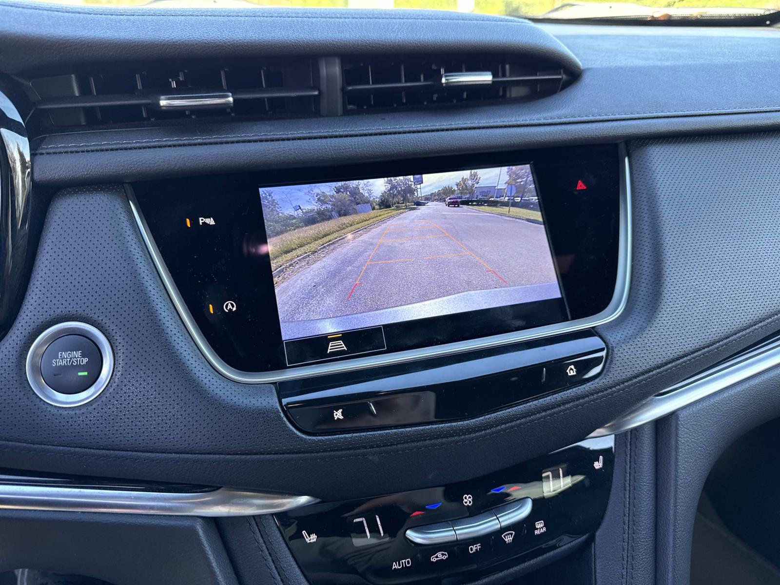 Certified 2025 Cadillac XT5 Premium Luxury image 27