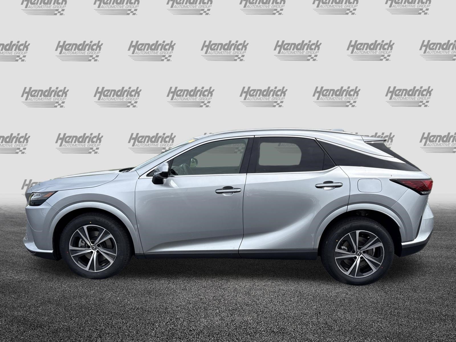 Used 2023 Lexus RX 350 Premium w/ Cold Area Package AWD/4WD image 7