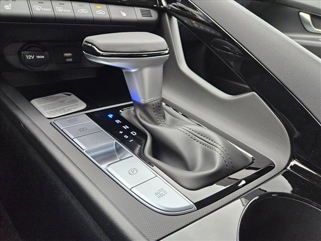 New 2026 Hyundai Elantra Limited image 13