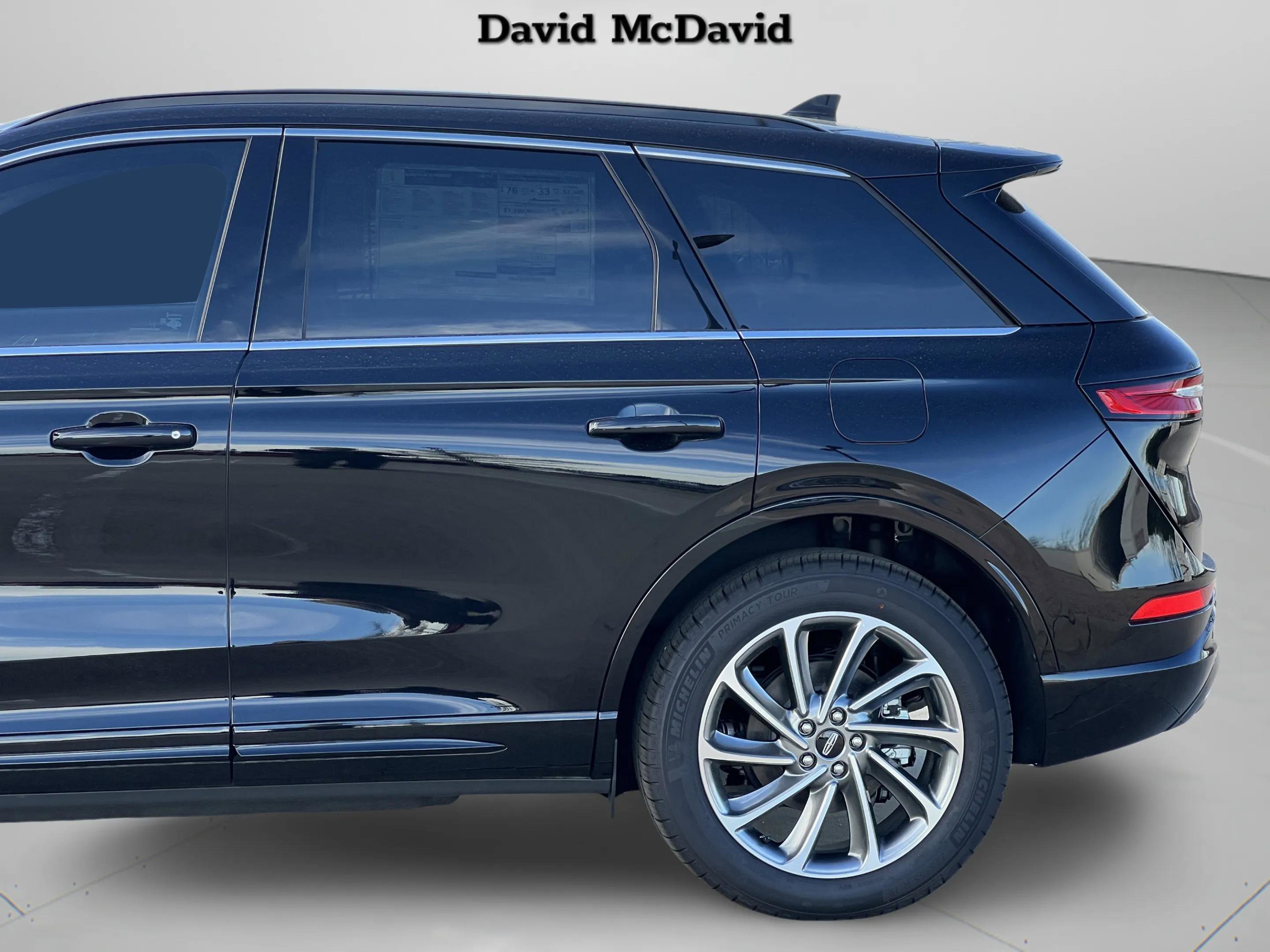 New 2025 Lincoln Corsair Grand Touring image 6