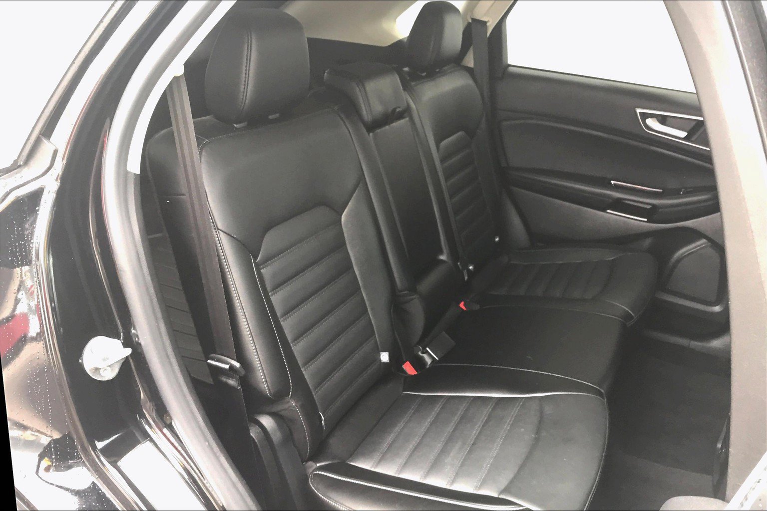 Used 2016 Ford Edge SEL w/ Equipment Group 201A AWD/4WD image 26