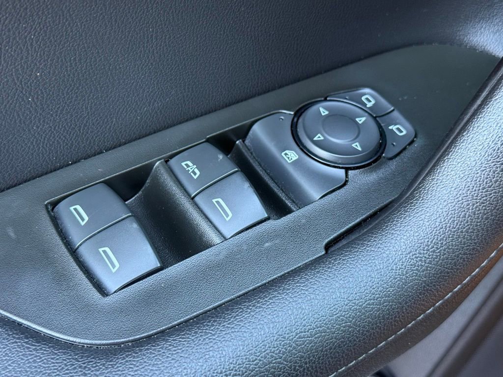 Used 2019 Chevrolet Blazer LT image 19