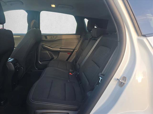Used 2025 Ford Escape Active image 18