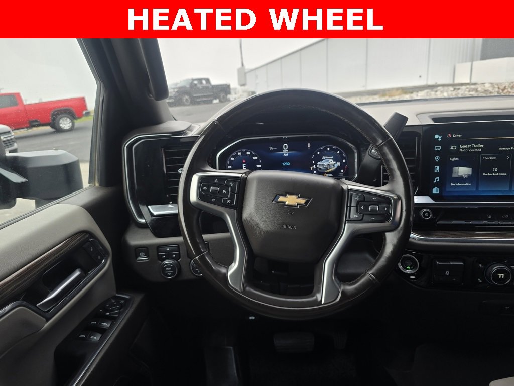 Used 2024 Chevrolet Silverado 2500 LT w/ Convenience Package image 2