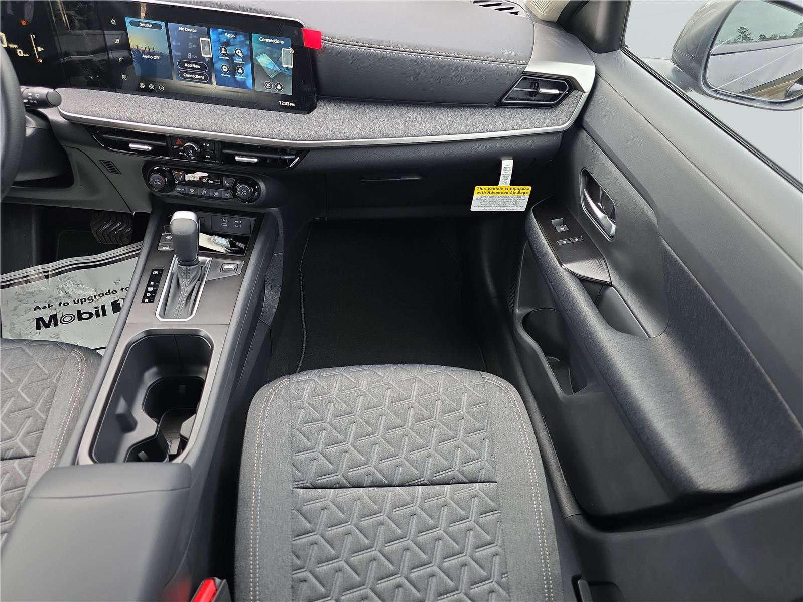 New 2026 Nissan Kicks SV w/ SV Premium Package FWD image 25