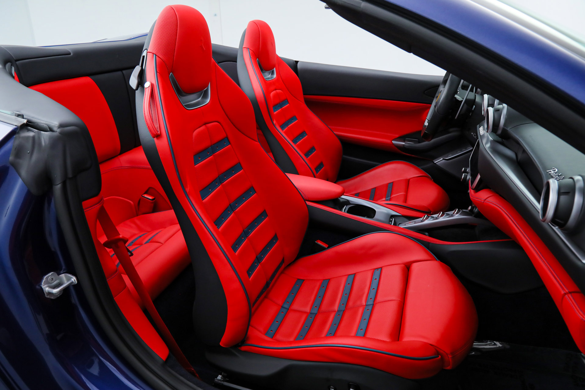 Certified 2023 Ferrari Portofino M image 24