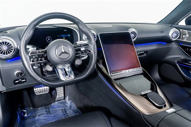 Used 2022 Mercedes-Benz SL 63 AMG 4MATIC w/ AMG Aerodynamic Package image 2