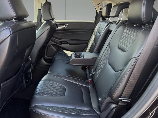Used 2024 Ford Edge Titanium AWD/4WD image 9