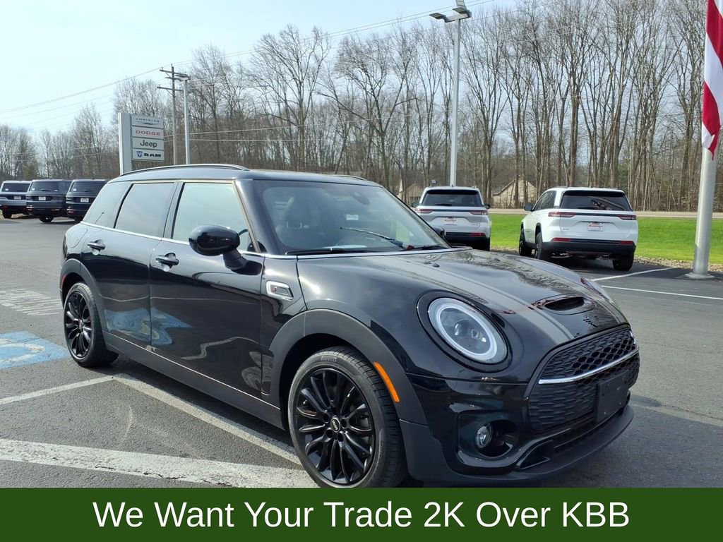 Used 2022 MINI Cooper Clubman S w/ Premium Package image 6