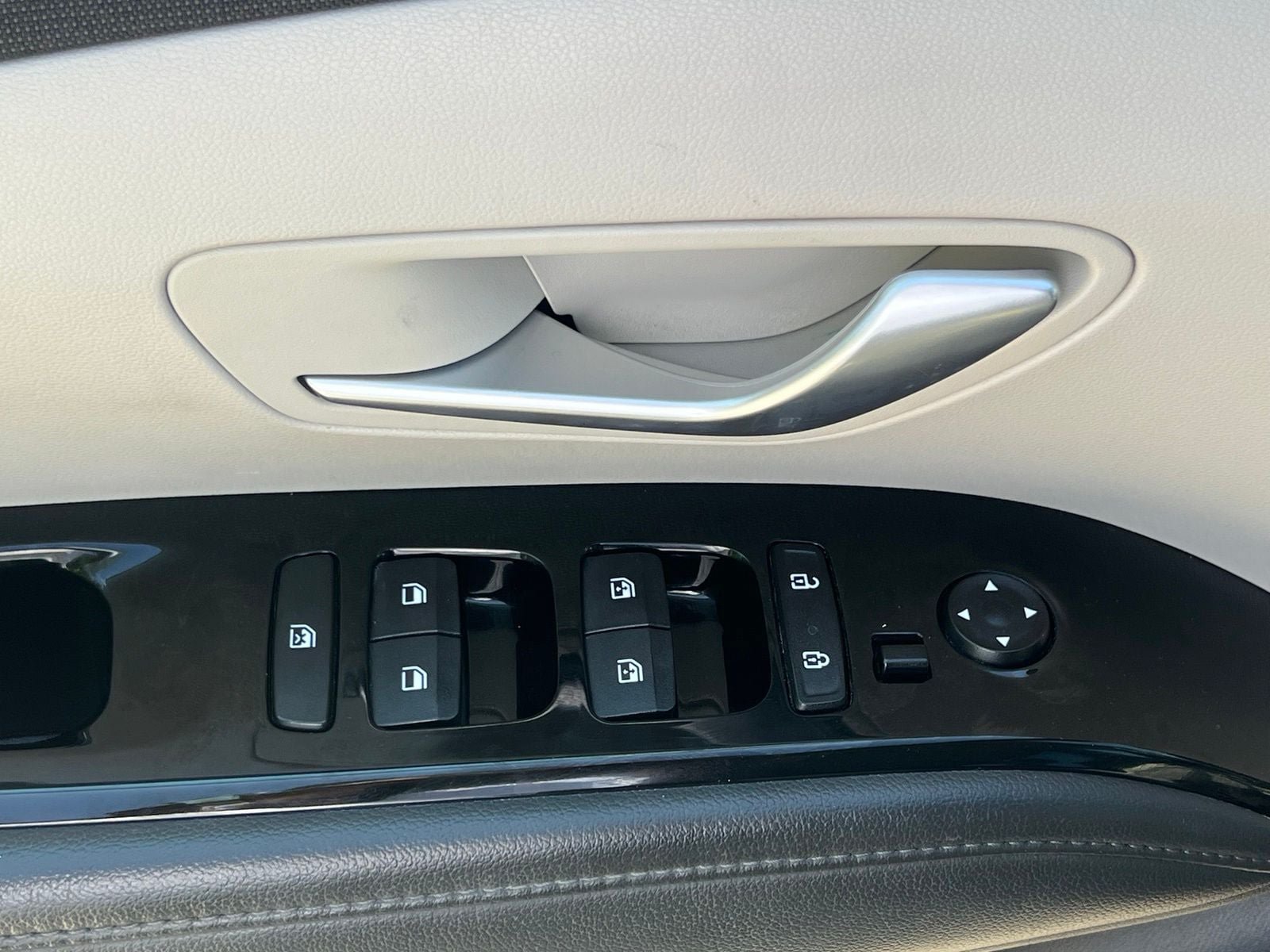 Used 2022 Hyundai Tucson SEL AWD/4WD image 24