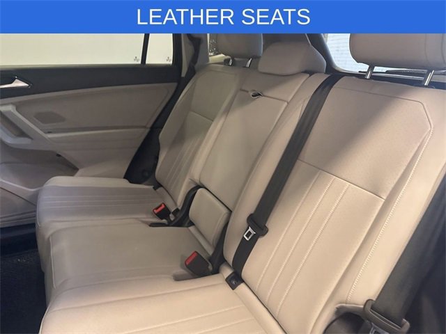 Used 2022 Volkswagen Tiguan SE image 15