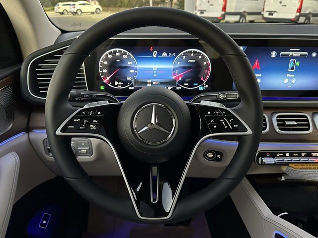 New 2026 Mercedes-Benz GLS 450 4MATIC image 13