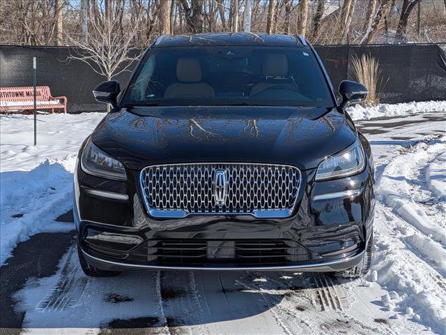 Certified 2022 Lincoln Corsair Reserve w/ Equipment Group 201A image 9