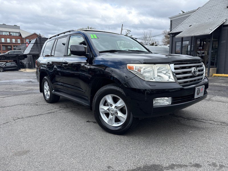 Used 2011 Toyota Land Cruiser w/ Upgrade Pkg AWD/4WD image 41