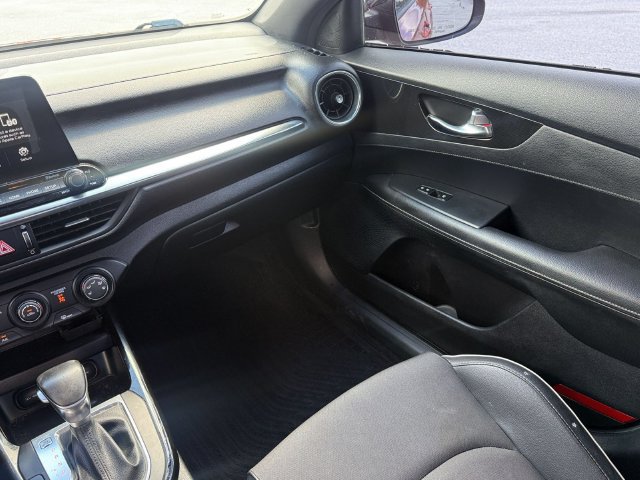 Used 2020 Kia Forte GT-Line FWD image 15