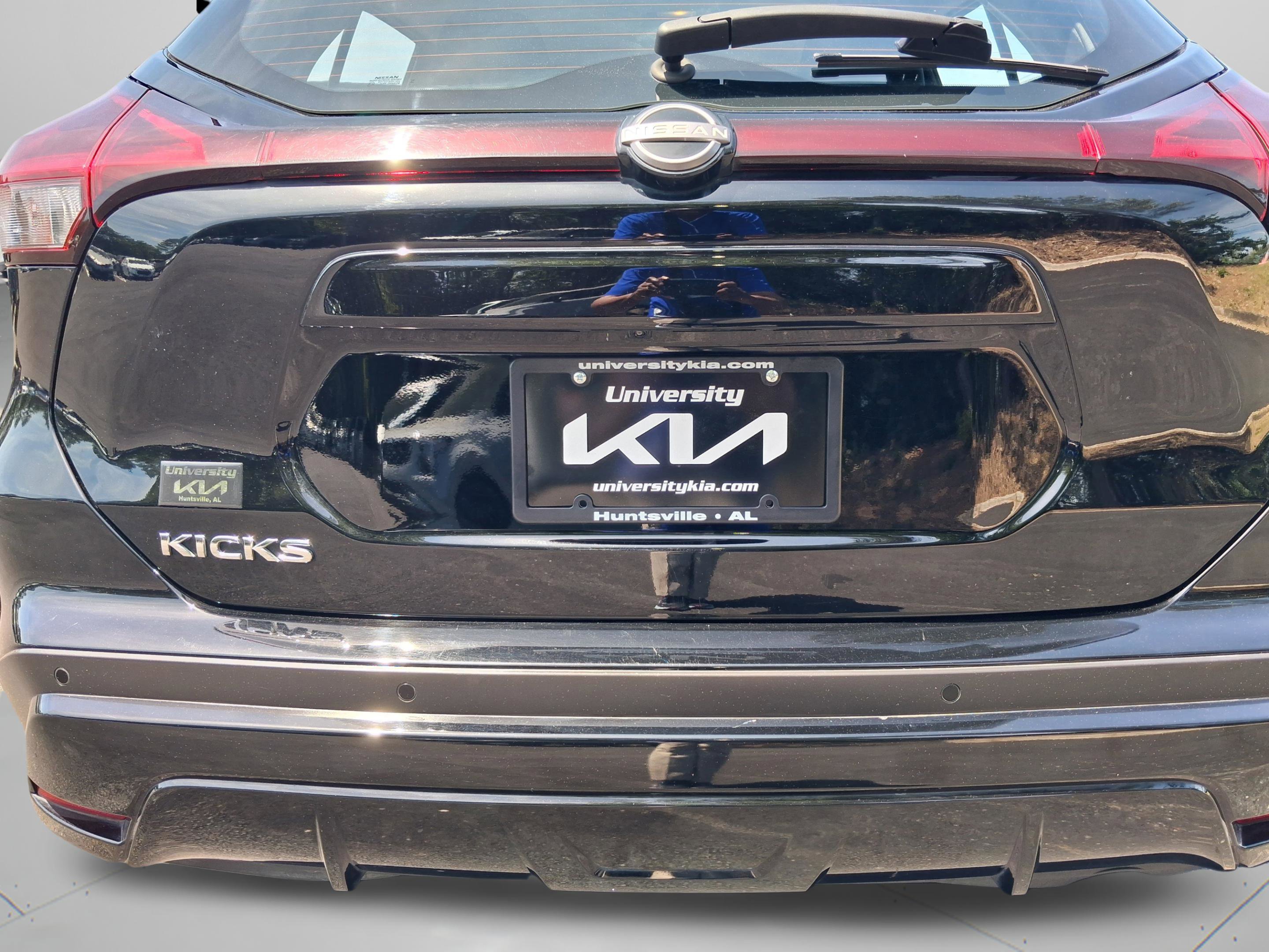 Used 2024 Nissan Kicks S image 38