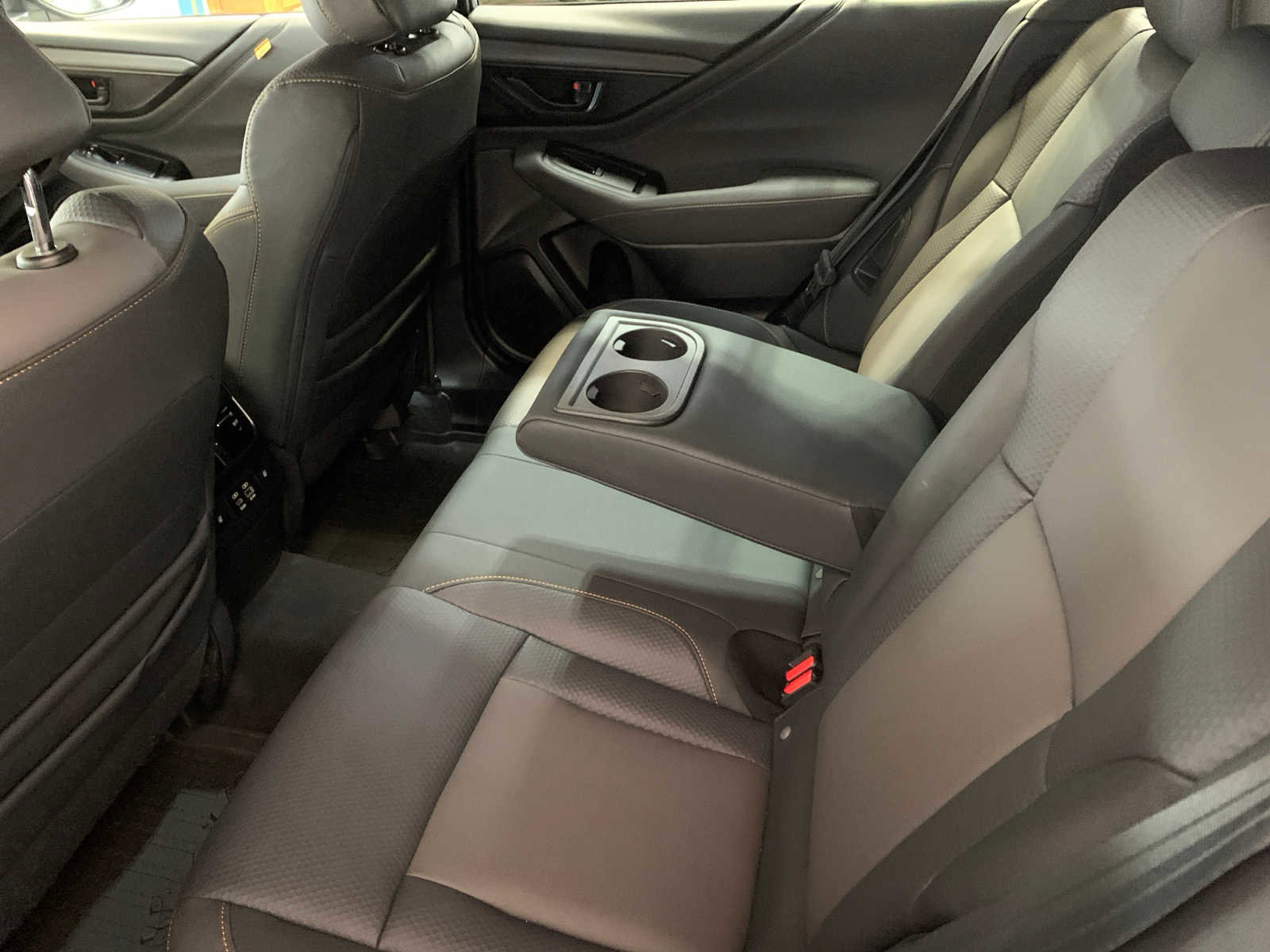 Used 2025 Subaru Outback Wilderness AWD/4WD image 10