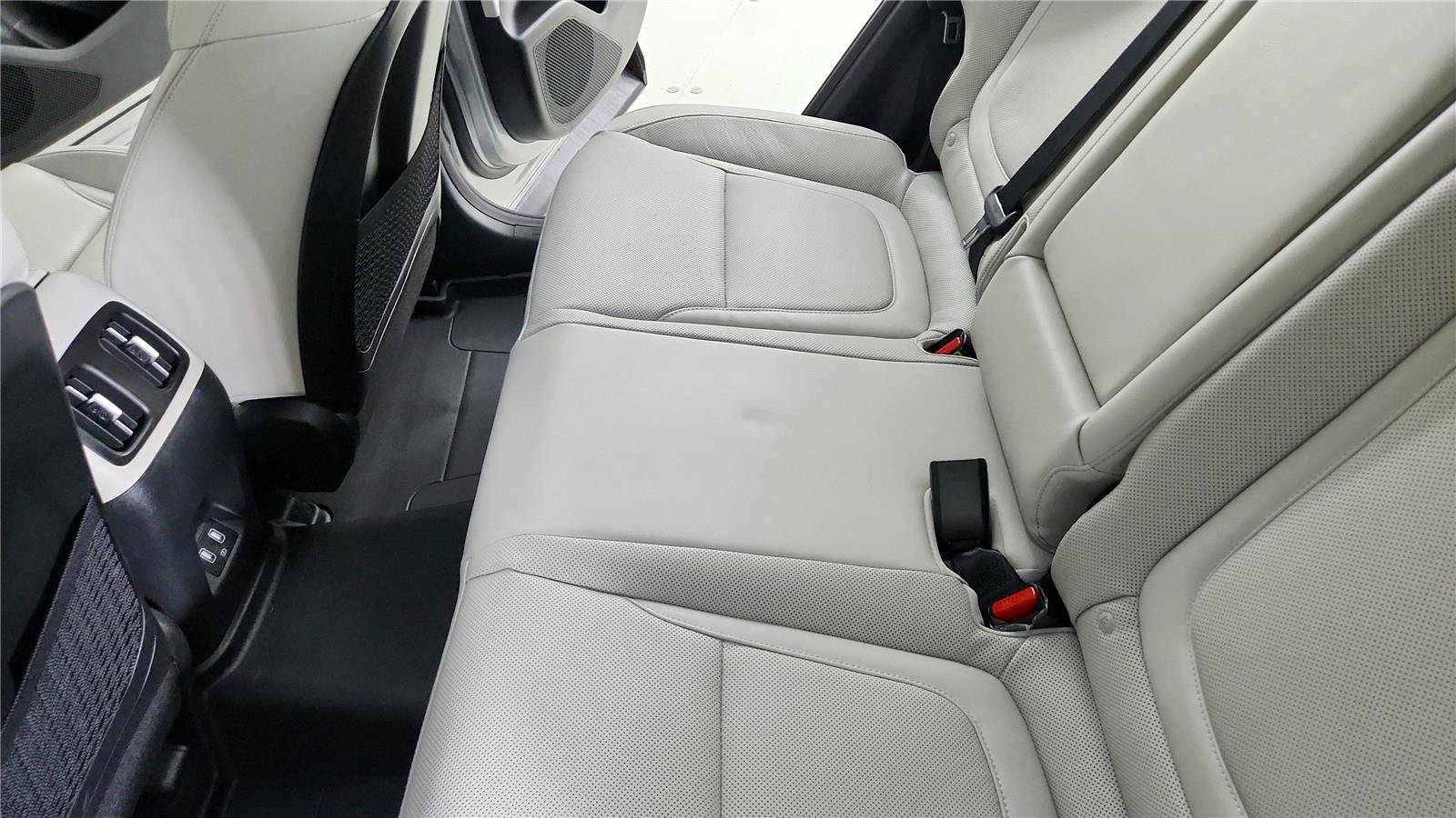 Used 2024 Hyundai Tucson Limited AWD/4WD image 18