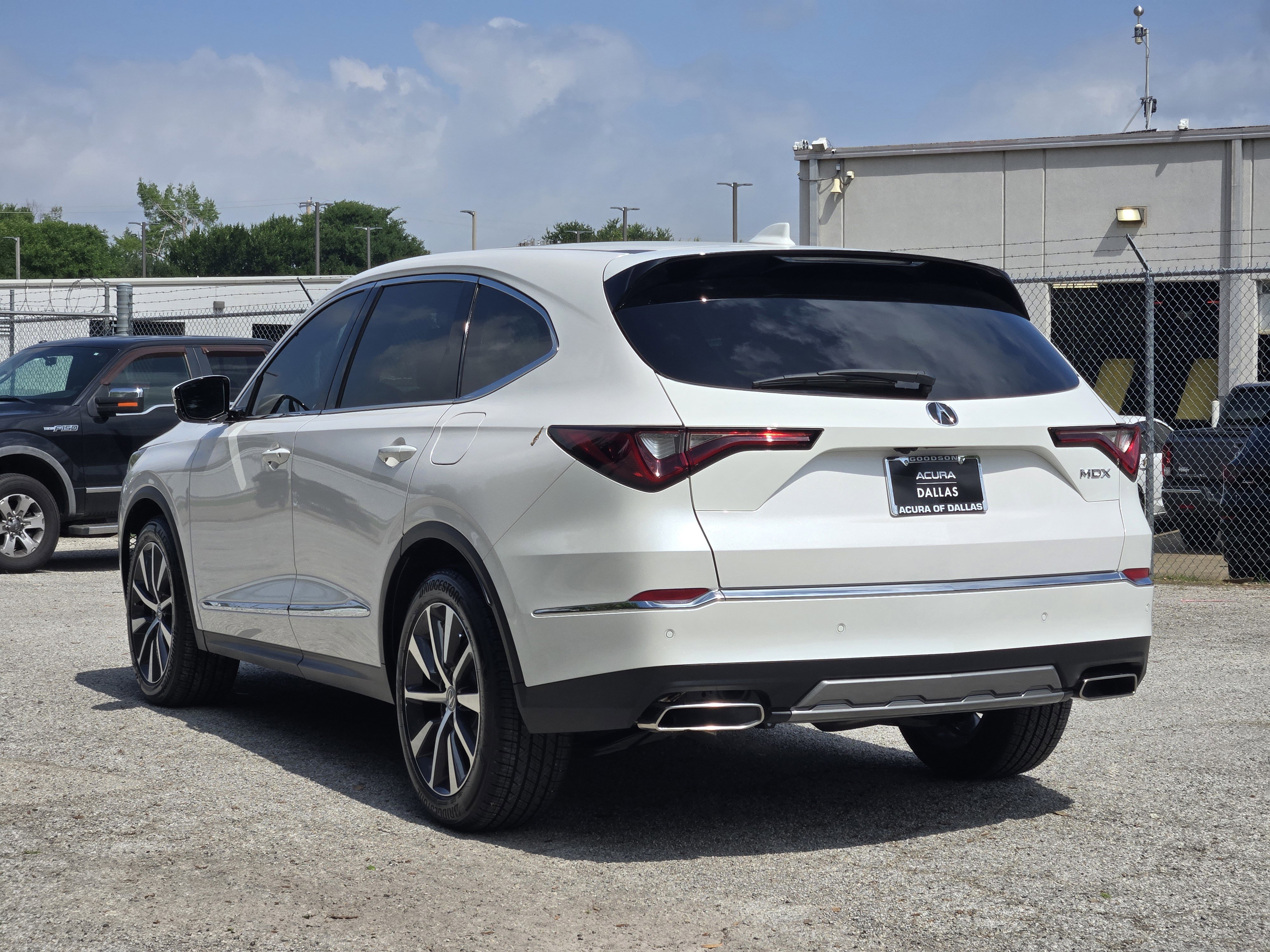 Certified 2026 Acura MDX FWD w/ Technology Package image 8