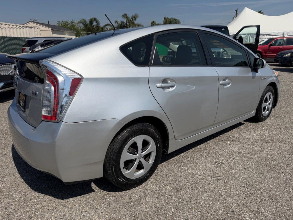 Used 2013 Toyota Prius Two image 6