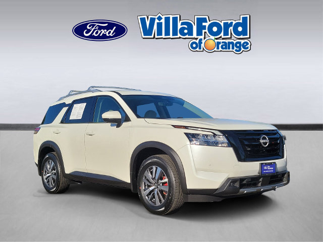 Used 2023 Nissan Pathfinder SL w/ Lighting Package (N92)