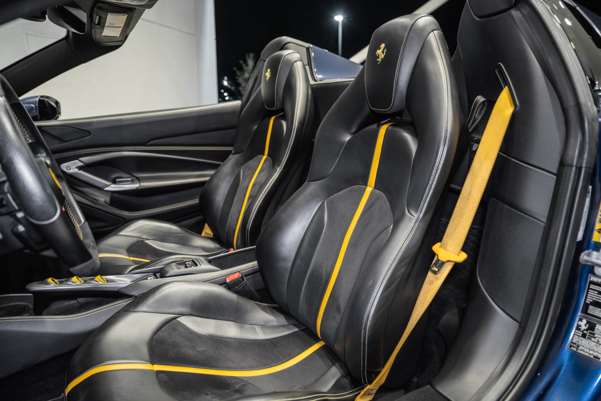 Used 2023 Ferrari F8 Tributo RWD image 16