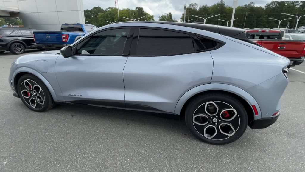 Used 2022 Ford Mustang Mach-E GT AWD/4WD image 6
