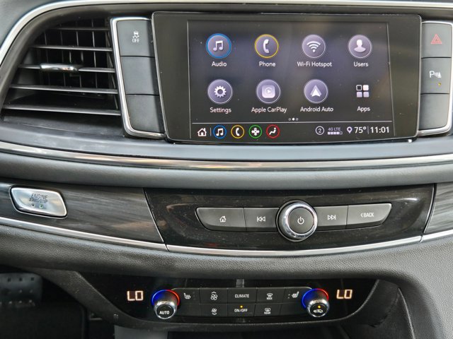 Used 2020 Buick Enclave Essence image 12