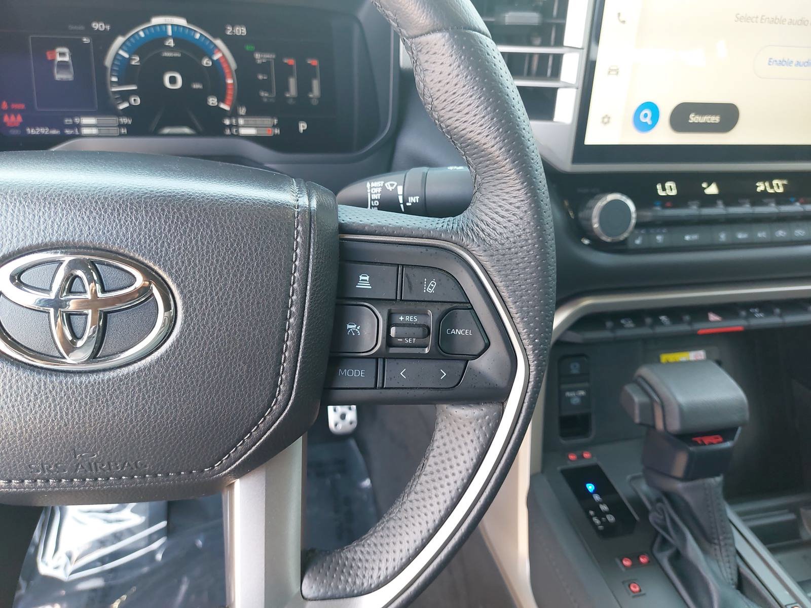 Used 2025 Toyota Tundra Limited w/ TRD Off-Road Package AWD/4WD image 17