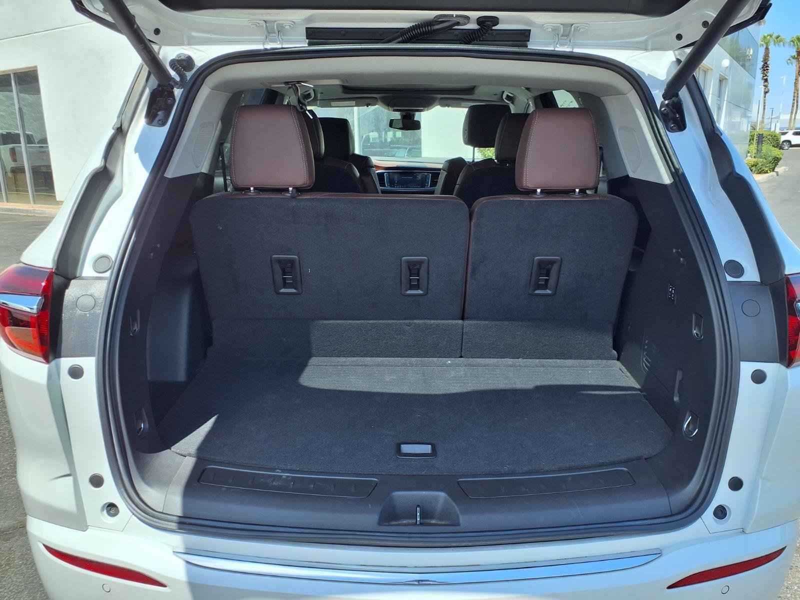 Used 2020 Buick Envision Essence FWD image 7