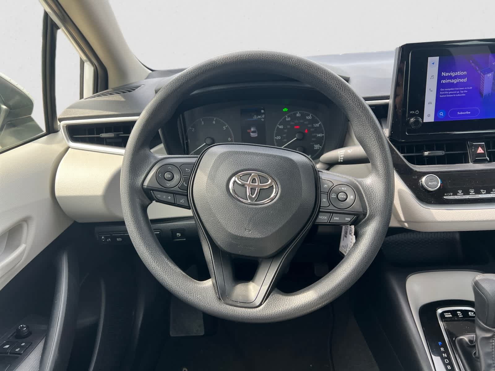 Used 2023 Toyota Corolla LE w/ Carpet Mat Package (TMS) FWD image 12
