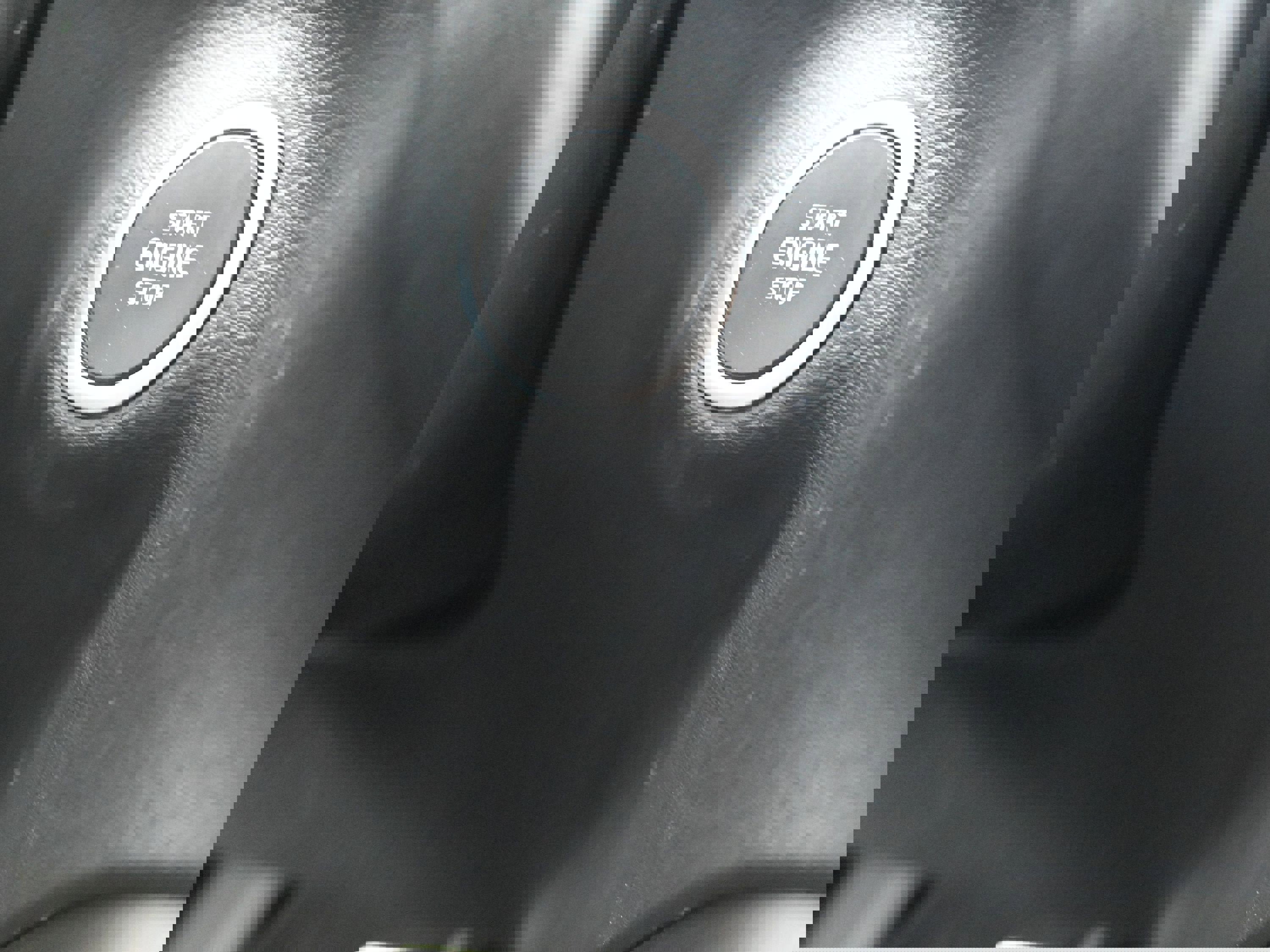 Used 2022 Volvo XC40 T5 R-Design image 70