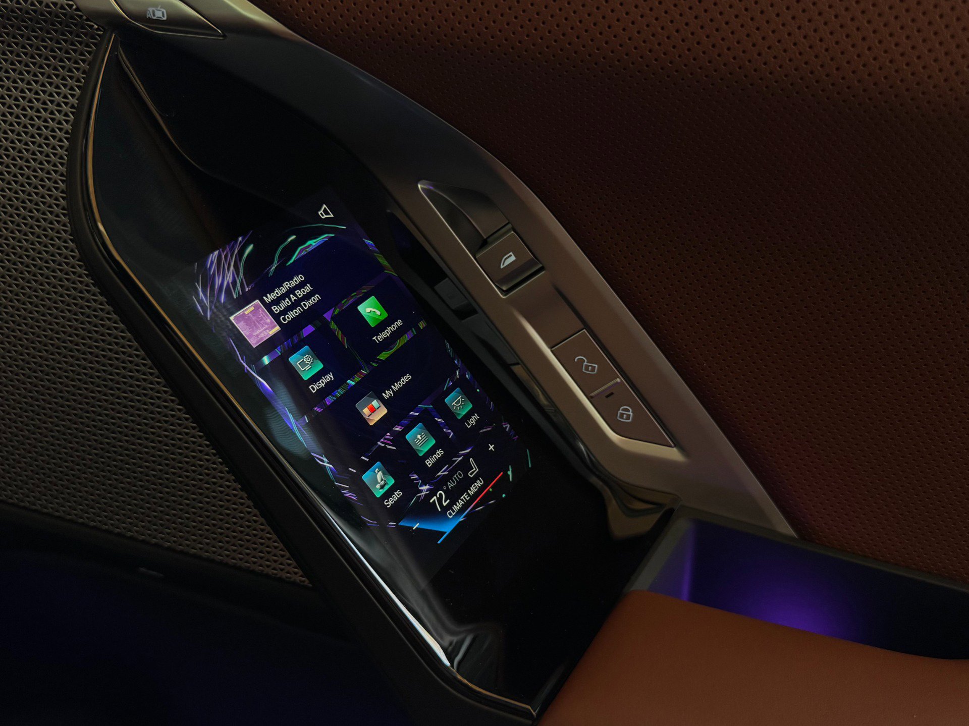 Used 2025 BMW i7 eDrive50 w/ Executive Package image 30