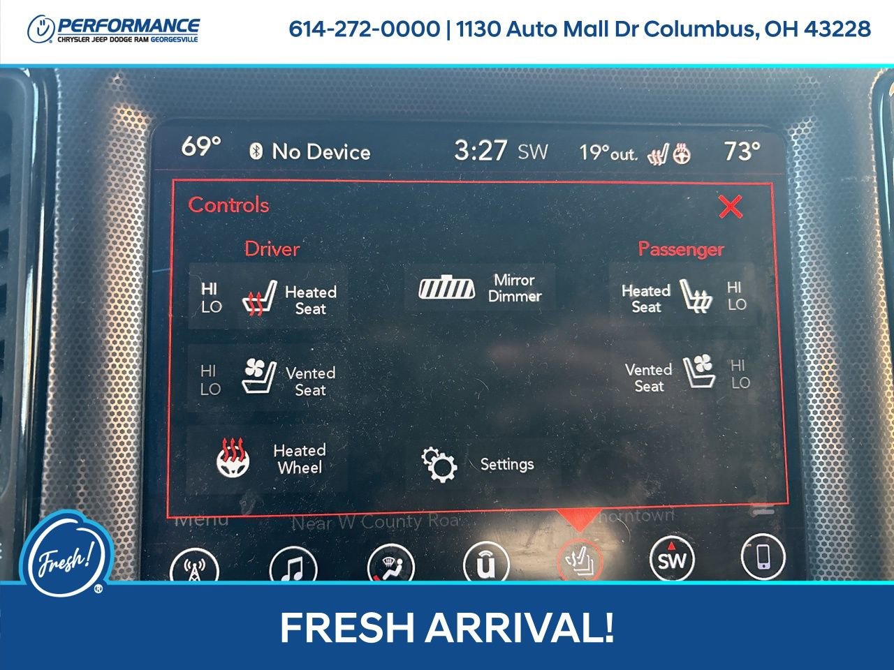 Used 2017 Dodge Challenger GT w/ Technology Group image 23