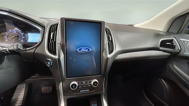 Used 2021 Ford Edge Titanium w/ Equipment Group 301A image 11