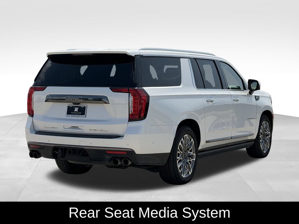 Used 2023 GMC Yukon XL Denali Ultimate AWD/4WD image 10