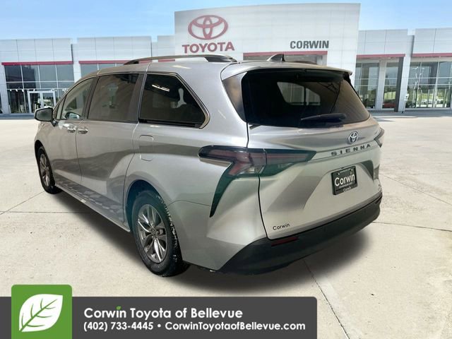 Certified 2024 Toyota Sienna XLE image 6